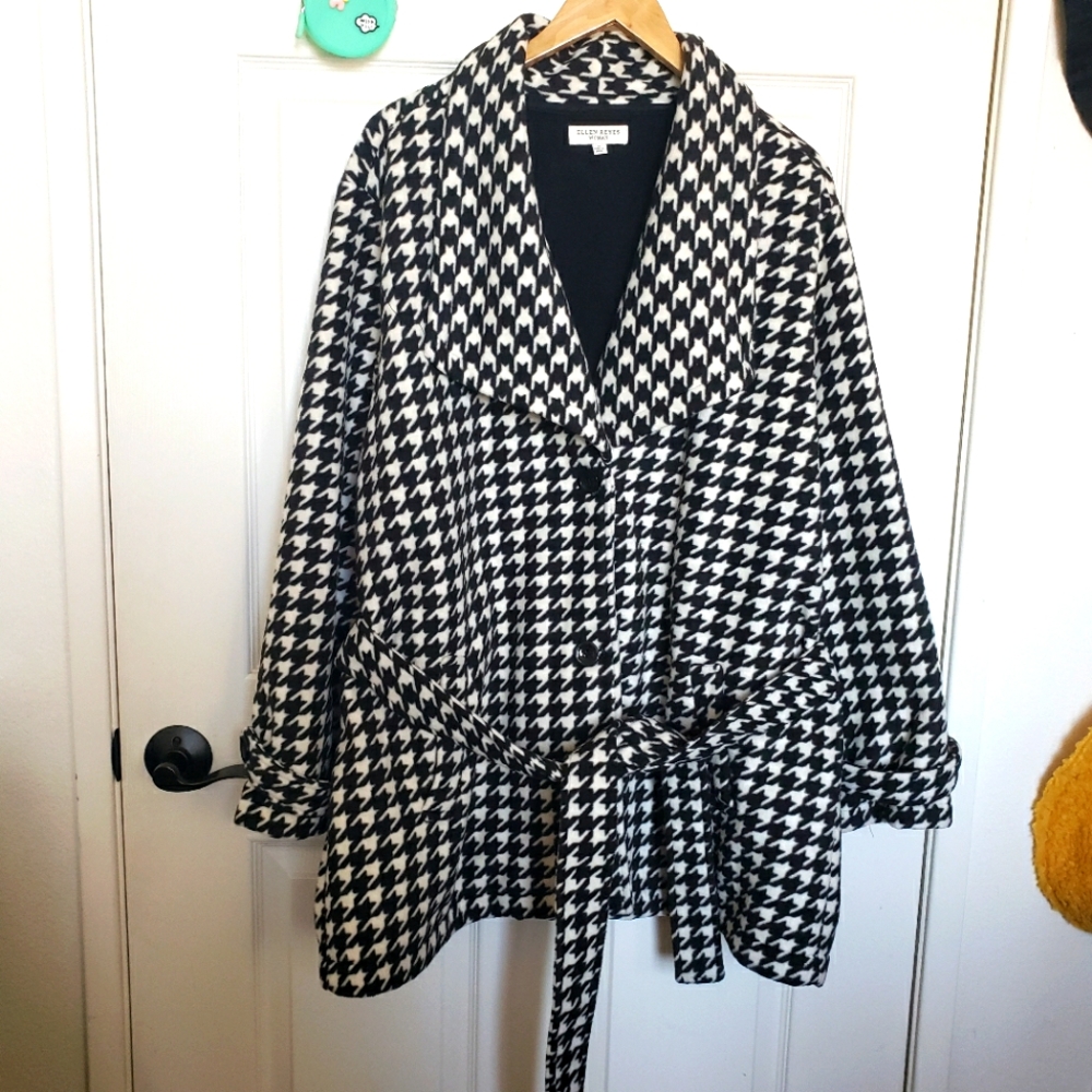 Pre Owned Eleen Reyes Black and White Houndstooth Women's Coat Size 3XL